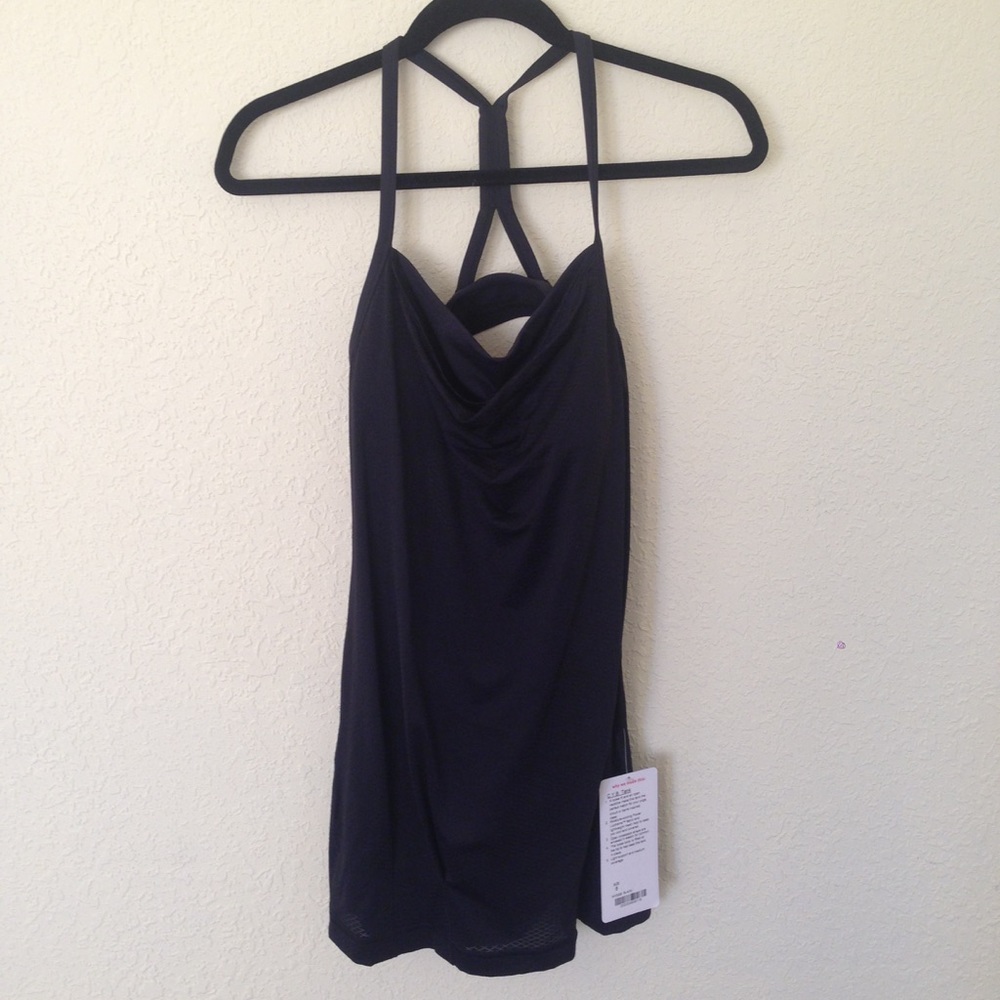 NWT Black Lululemon C.Y.B. Tank w/built-in bra sz6